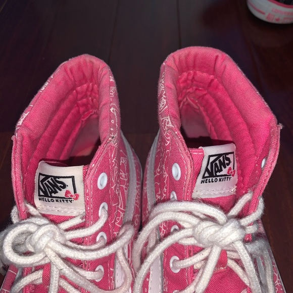 Hello Kitty Sk8 Hightop Vans - Picture 3 of 8